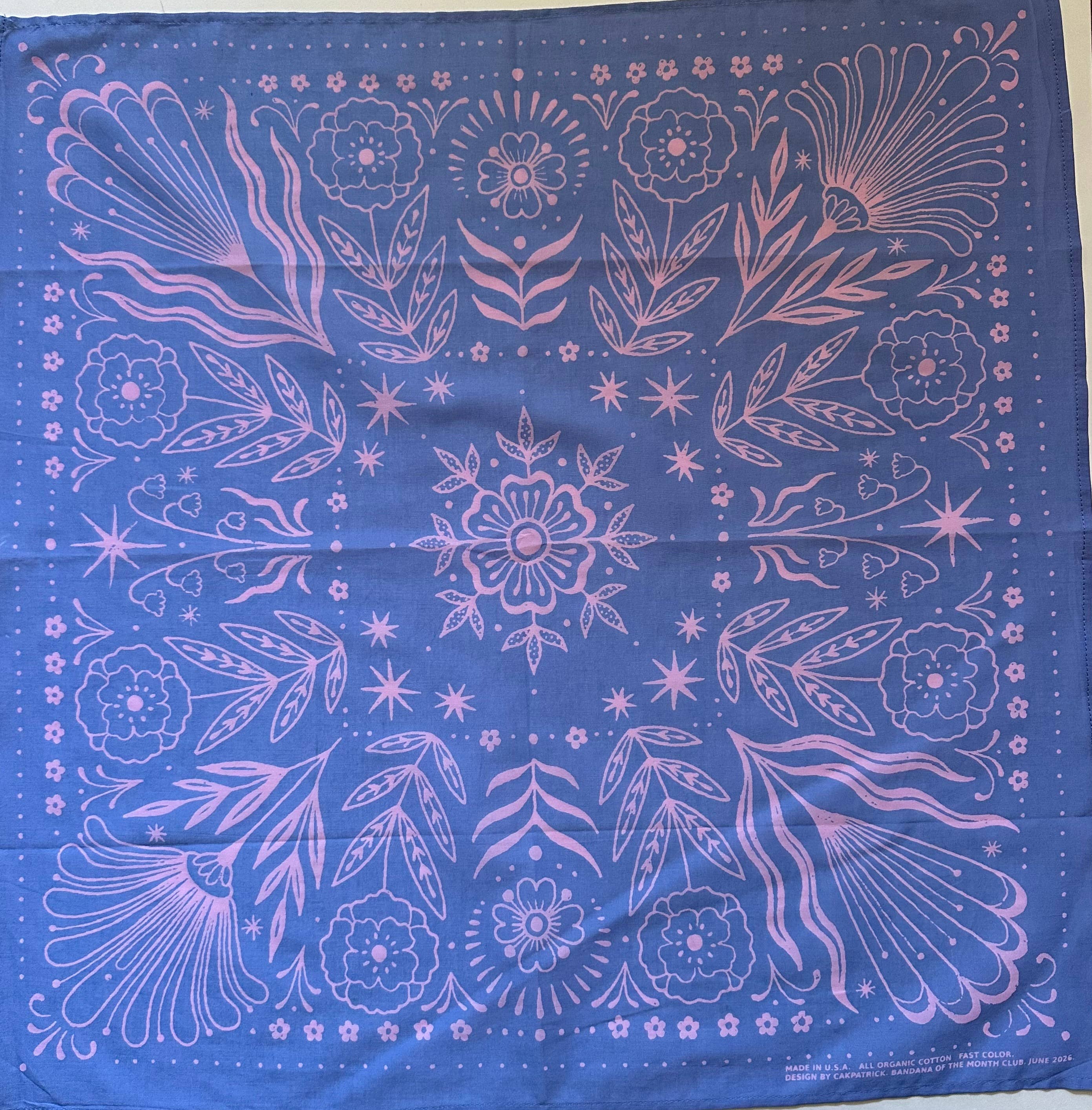 Bandana designed by Cakpatrick