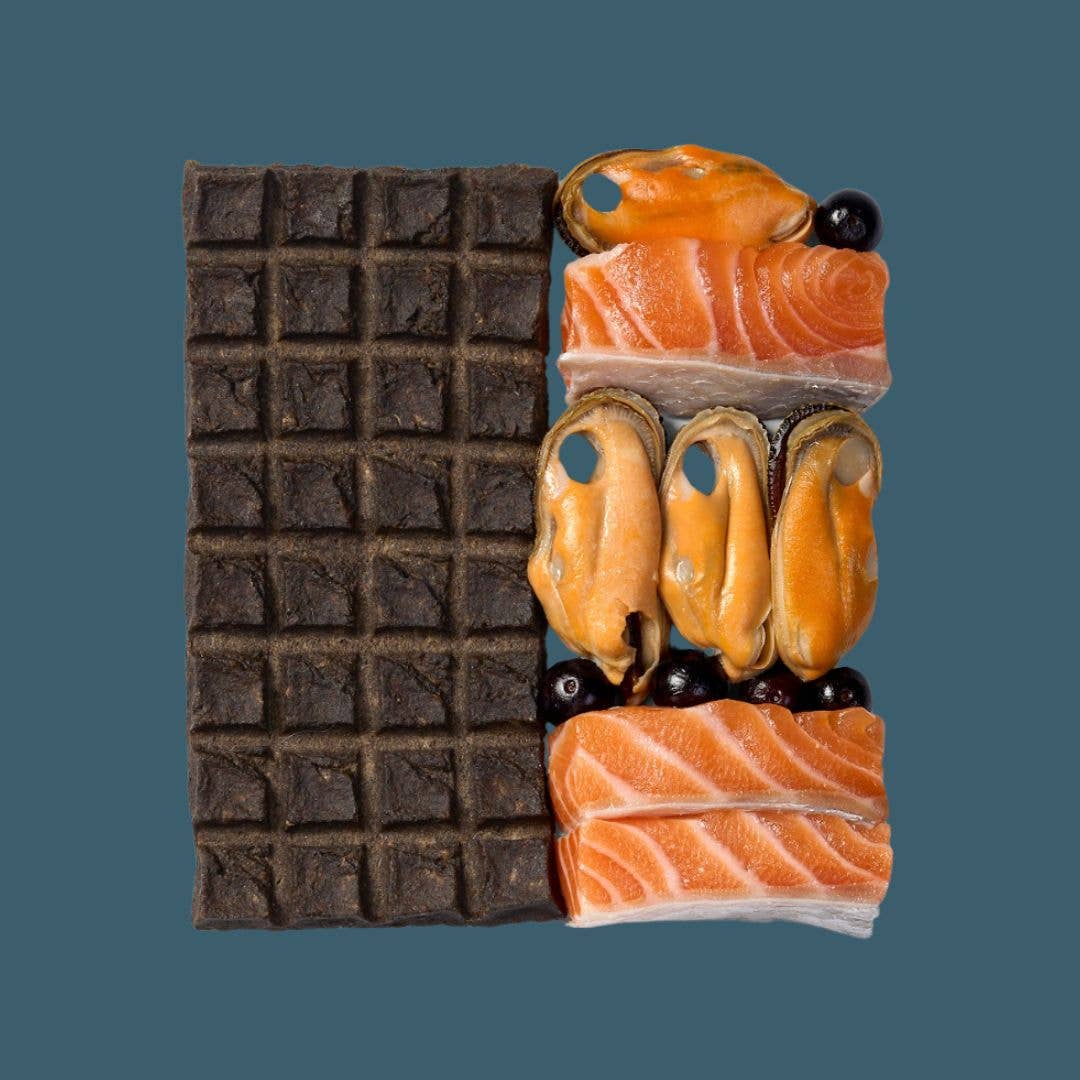 Seafood Treat & Snack Bar for Active Dogs